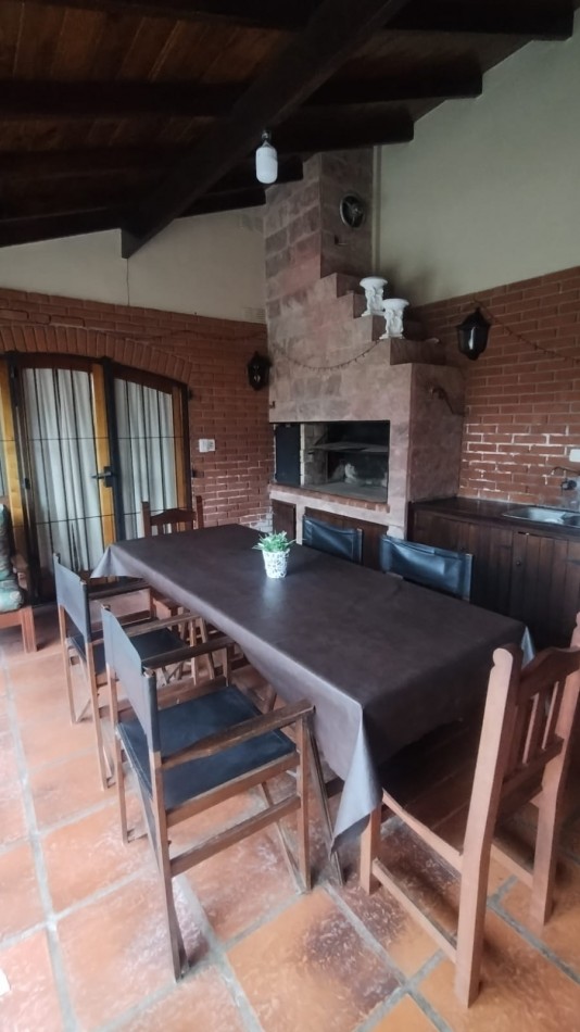 Doble Oportunidad en Zona III: Dos Chalets de 3 ambientes en un mismo lote