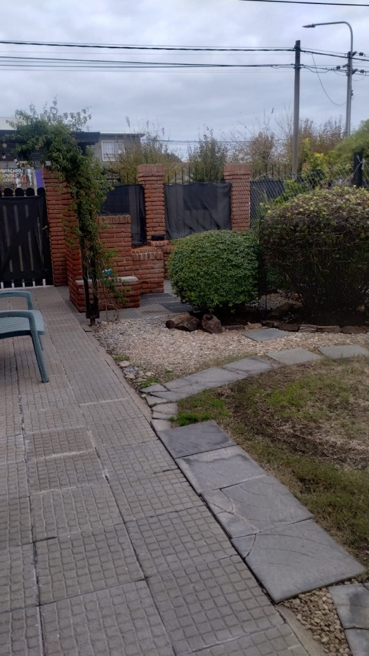 Doble Oportunidad en Zona III: Dos Chalets de 3 ambientes en un mismo lote