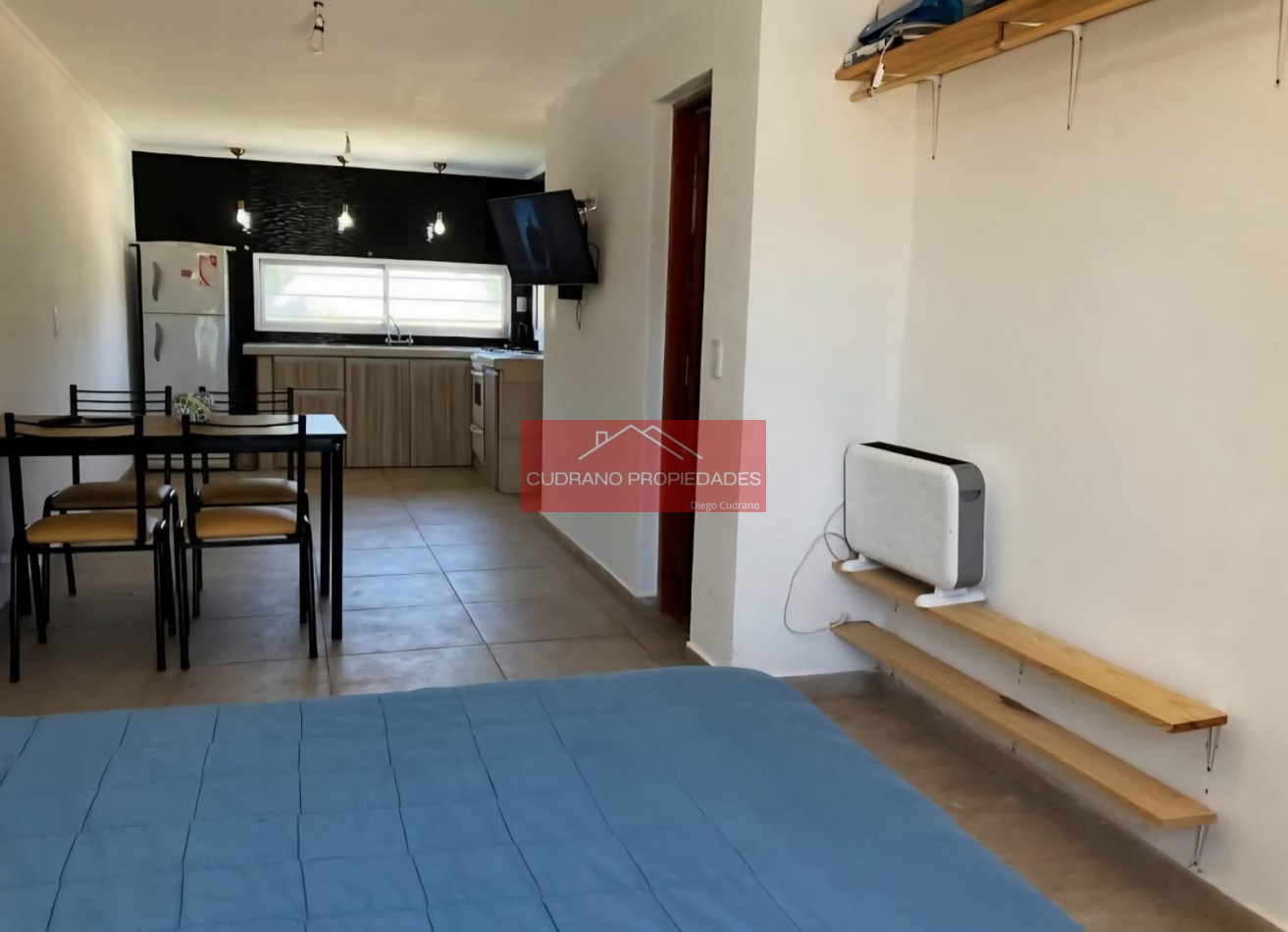 MONOAMBIENTE - 4 PERSONAS - BARRIO PARQUEMAR - MIRAMAR