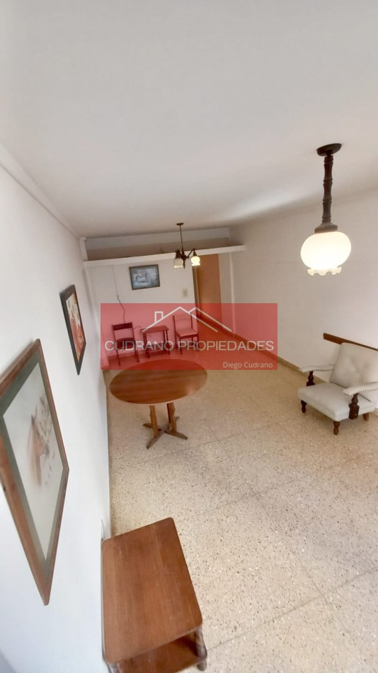 Amplitud y Categoria en Zona I: Un 4 Ambientes Unico a Pasos del Mar.
