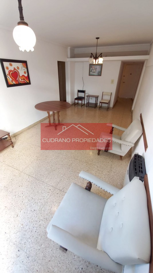 Amplitud y Categoria en Zona I: Un 4 Ambientes Unico a Pasos del Mar.