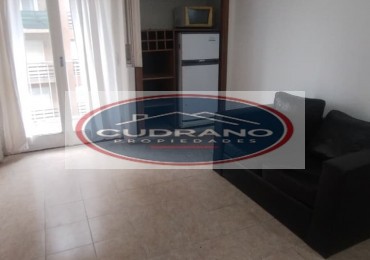 Excelente Departamento de 2 Ambientes en B° Lomas de Santa Cecilia - Mar del Plata