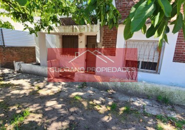 CASA A RECICLAR - 4 AMBIENTES - BARRIO OESTE - MIRAMAR