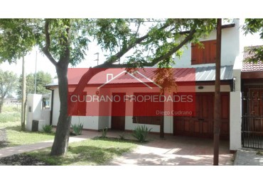 Nuevo Ingreso! Chalet en Venta Amueblado en Miramar