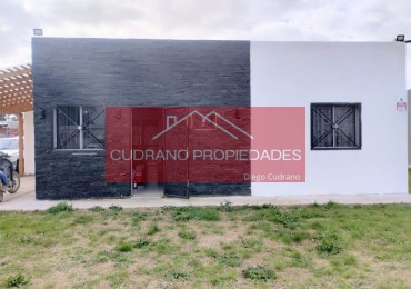 CASA A ESTRENAR - 4 AMBIENTES - PARQUE BRISTOL - MIRAMAR