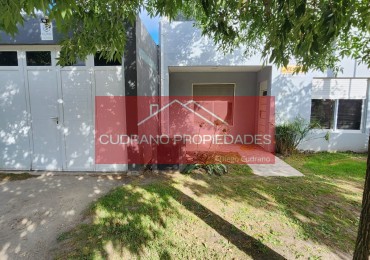 CASA/CHALET - 3 AMBIENTES - BARRIO LAS PALMAS - MIRAMAR